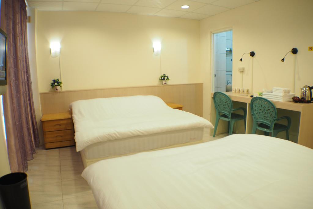 Sun Moon Star Hostel Budai Exterior foto